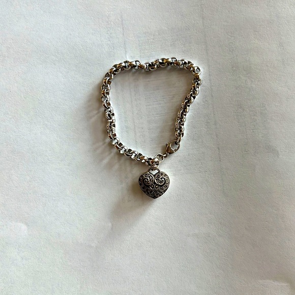 Judith Jack Jewelry - Judith Jack Marcasite and Silver bracelet 🪷